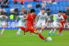 第19分钟，屈文康主罚点球命中。