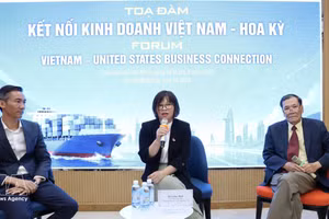 座谈会场景。（图片来源：越通社）
