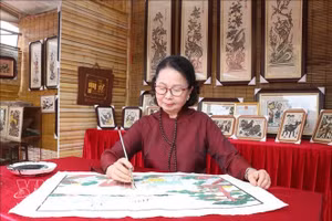 优秀艺人阮氏莺。（图片来源：越通社）