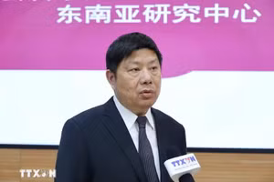 许利平教授。