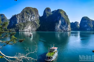 下龙湾——越南最具吸引力的旅游目的地之一。