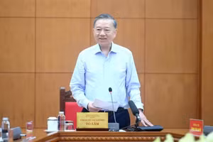 苏林总书记、国家主席在会上发表讲话。