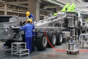 中联重科的混凝土泵送机械智造园区一角。