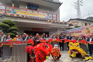 大恩寺落成剪彩仪式。（图片来源：越通社）