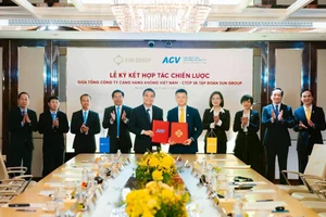 ACV与太阳集团签署战略合作协议仪式现场。（图片来源：越通社）