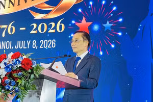 越南外交部部长黎怀忠出席并发表讲话。