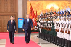 越南政府总理黎明兴和波兰共和国总理唐纳德·图斯克。