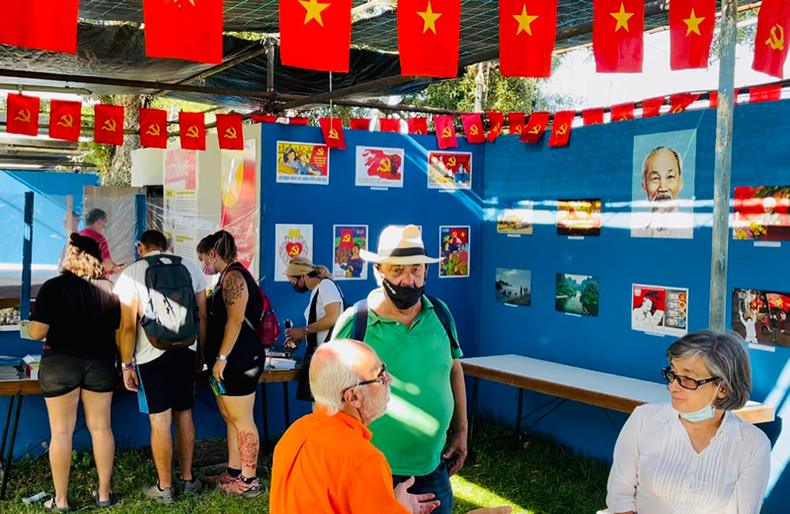 越南人民报社在《前进报》节留下深刻印象(组图) ảnh 8 越南人民报社在《前进报》节留下深刻印象(组图) ảnh 8