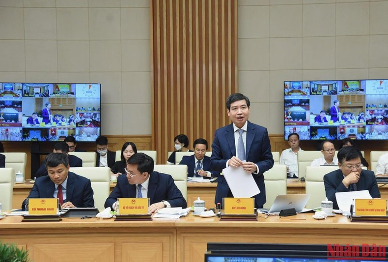 越南政府总理范明正同在越南的韩国企业组织、协会代表举行对话会(组图) ảnh 10 越南政府总理范明正同在越南的韩国企业组织、协会代表举行对话会(组图) ảnh 10