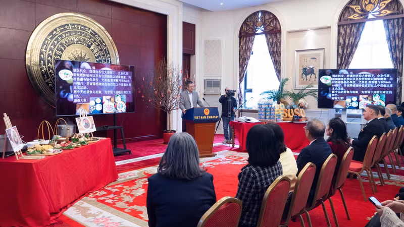 “越南河粉日”活动在越南驻华使馆总部举行。