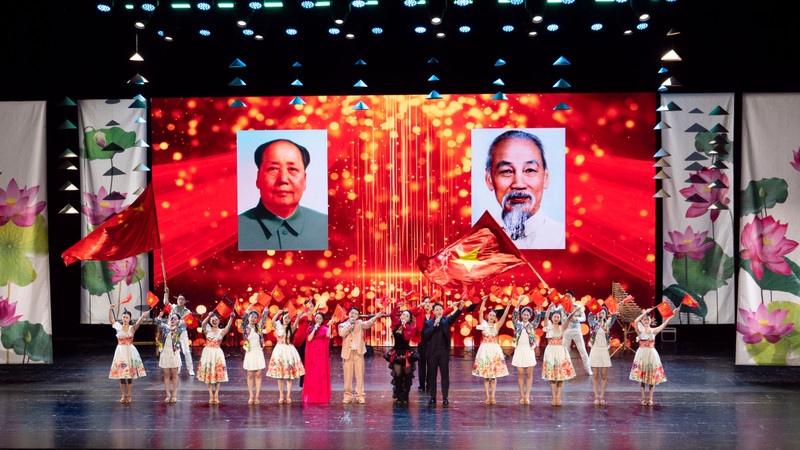 越南文化日的文艺演出。