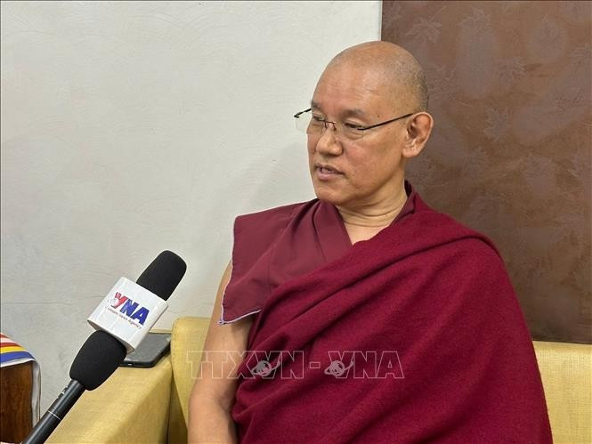国际佛教联合会秘书长夏尔策·堪苏·仁波切·降楚·乔登和尚。（图片来源：越通社）