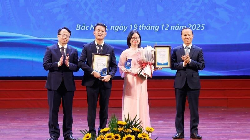 科学技术新闻奖颁奖仪式现场。