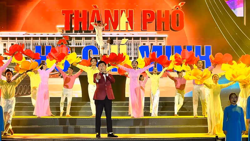 6月30日晚举行的特别文艺晚会的文艺表演节目。