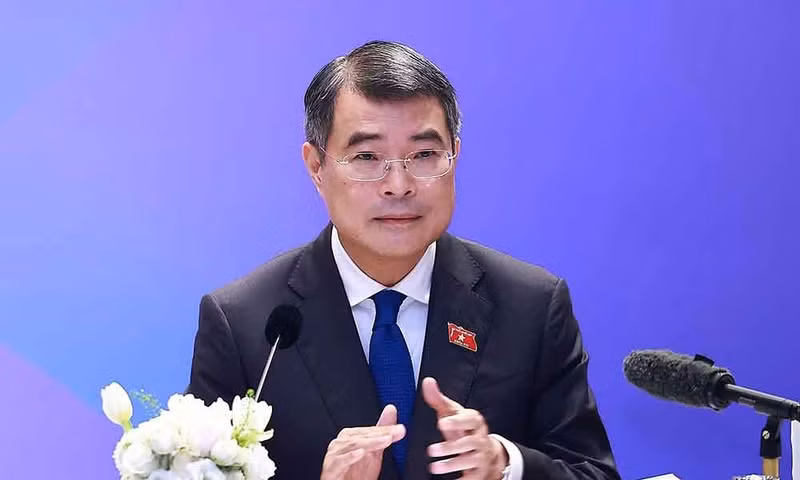 越南政府总理黎明兴。