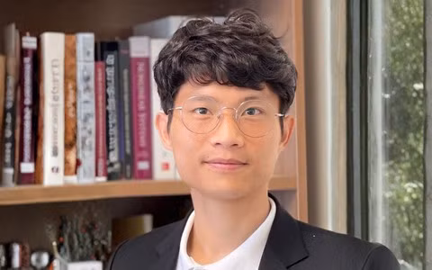 在世宗大学工作的越南教授阮春孟。（图片来源：tuoitre.vn）