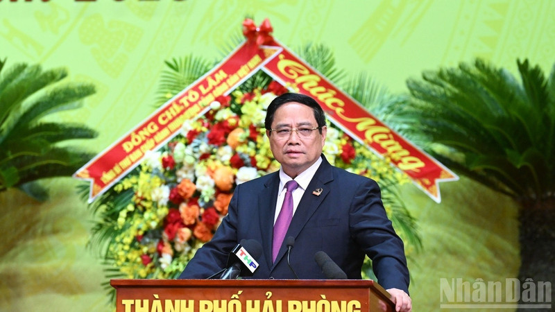 范明正总理发表指导性讲话。（陈海 摄）