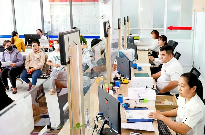 附图。