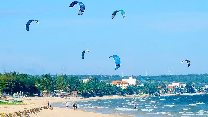 美奈努力成为国际海上运动中心。