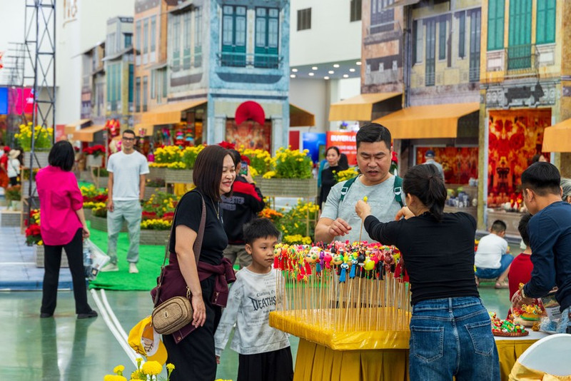 2026年首届春季博览会将在2025年首届秋季博览会取得巨大成功的基础上举办。