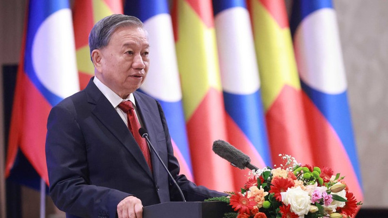 越共中央总书记苏林在老越友谊公园落成典礼上发表讲话。（图片来源：越通社）