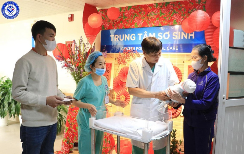 春节假期前四天超8300名新生儿在医疗机构平安降生。