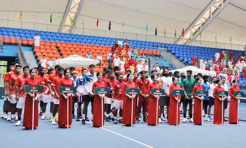 2025年亚洲-大洋洲区戴维斯杯网球锦标赛第三组在越南北江开赛。（图片来源：《北宁报》）