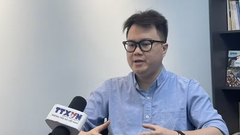 东南亚历史与国防研究学者恩佐·辛·洪俊。（图片来源：越通社）