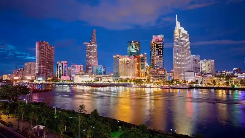 胡志明市夜景。