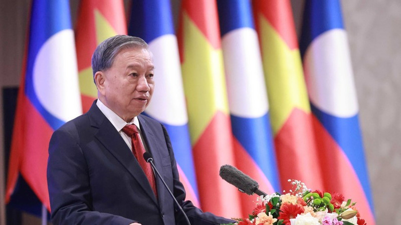 越共中央总书记苏林在宴会上发表讲话。（图片来源：越通社）