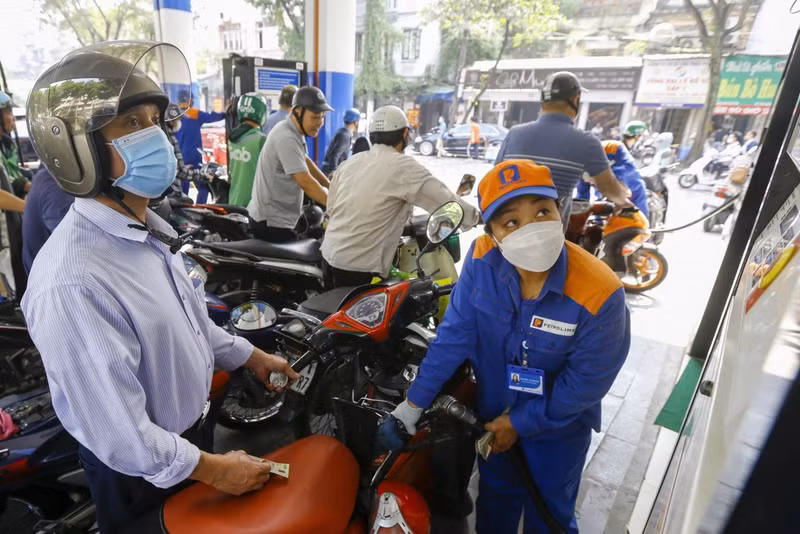 河内市某家加油站。