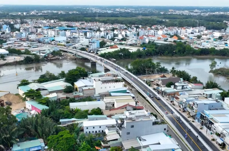 同奈省：力争实现两位数增长目标。