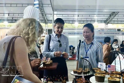 由美国农业部（USDA）与美国驻胡志明市总领事馆联合举办的“探索美国农业”项目于2025年7月19日举行（图片来源：越通社）