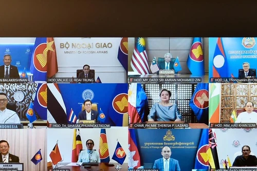 东盟外长就中东形势召开特别会议。（图片来源：越南外交部）