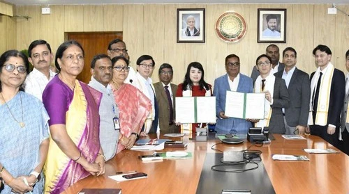 备忘录签署仪式全景。