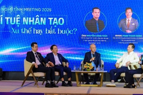企业代表与专家就企业使用人工智能的需求进行了交流探讨。