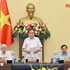 国会主席陈青敏在会议上发表讲话。（图片来源：越通社）