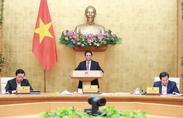 范明正总理在会上发表讲话。