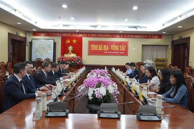 会见场景。