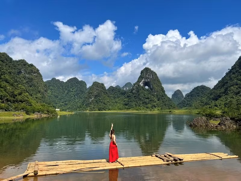 神眼山名胜区周边居民的生活场景。