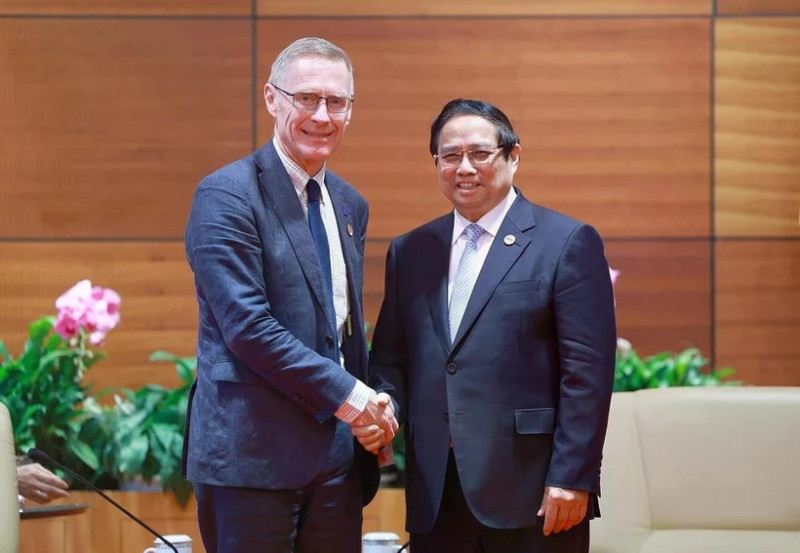 范明正总理会见国际农业发展基金会副总裁多纳尔·布朗。