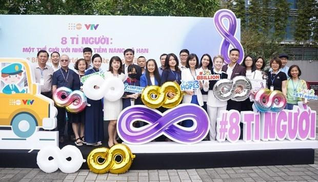 组委会启动“八十亿”巴士路线。