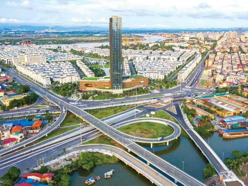 附图：今年前9个月海防市引进外资超12.44亿美元。