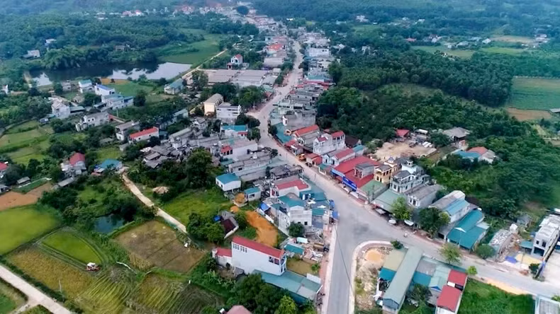 平车乡是咸安县达到模范新农村标准的第一个乡。