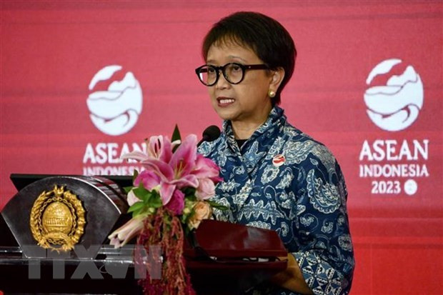 印度尼西亚外交部长蕾特诺·马尔苏迪（Retno Marsudi）。