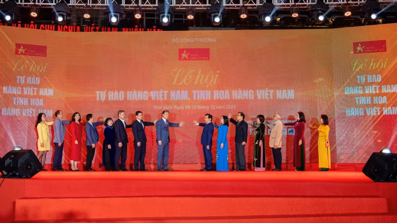 2023年越南货识别活动在河内正式开幕。