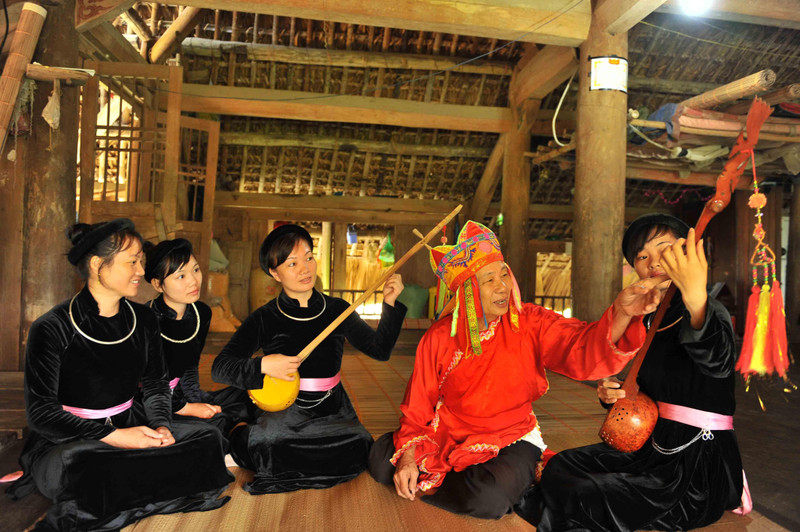 越南北部山区岱侬傣三族的民间演唱艺术-天曲人类非物质文化遗产代表作【图表新闻】