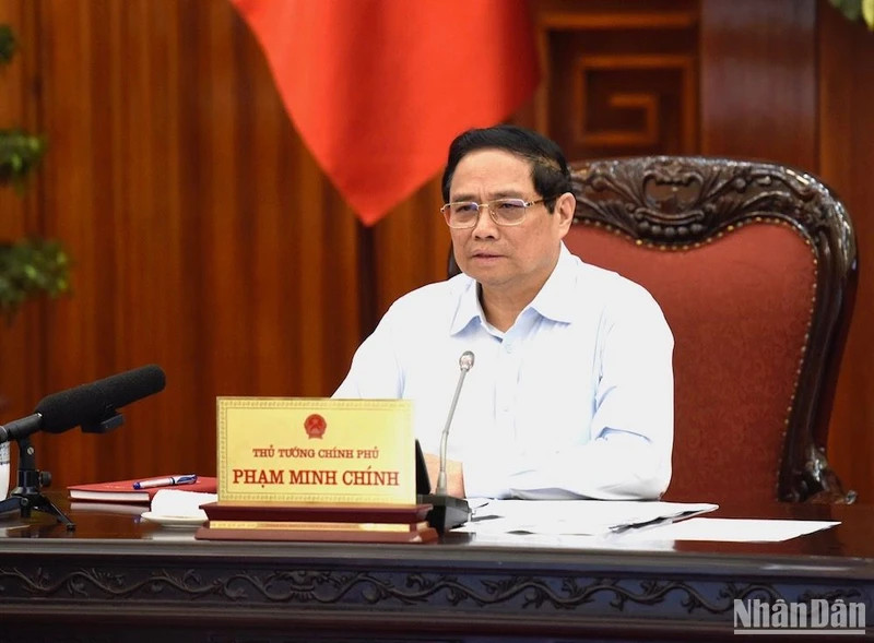 范明正总理在会上发表讲话。（陈海 社）