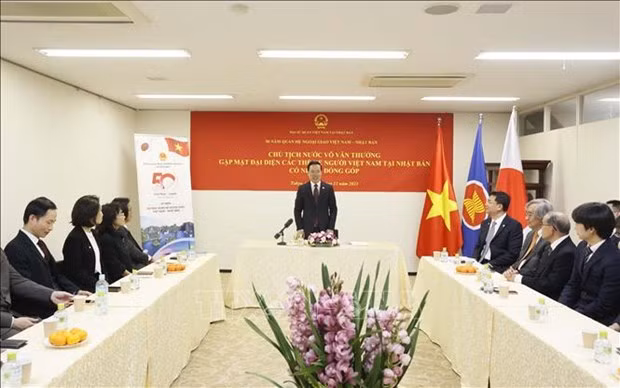 越南国家主席武文赏发表讲话。