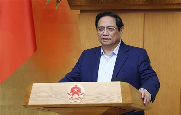 越南政府总理范明正在会上发言。
